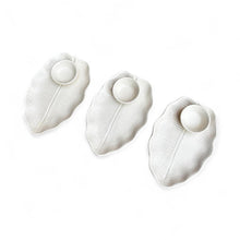 Load image into Gallery viewer, Leaf Plate Set - Pearla