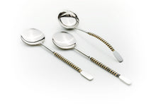 Load image into Gallery viewer, Wicker Yin-Yang cane - Party Serving Set