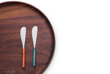 Load image into Gallery viewer, Wicker Rangrez Cane - Dip Knives