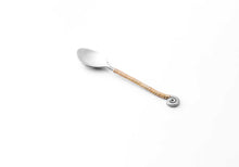 Load image into Gallery viewer, Wicker All-Season Cane - Dessert Spoon