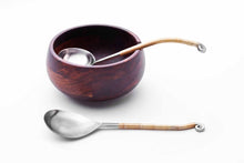 Load image into Gallery viewer, Wicker All-Season Cane - Everyday Serving Set