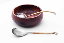 Load image into Gallery viewer, Wicker All-Season Cane - Party Serving Set