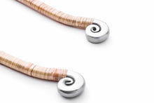 Load image into Gallery viewer, Wicker All-Season Cane - Party Serving Set