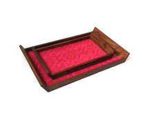 Load image into Gallery viewer, Pukur Tray - Fuchsia