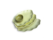 Load image into Gallery viewer, Leaf Plate Set - Spring
