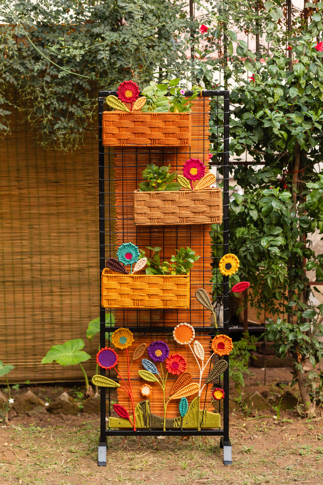 Reborn Free Bloom Wall